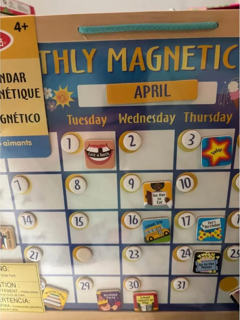 Melissa & Doug Monthly Magnetic Calendar with 112 Magnets
